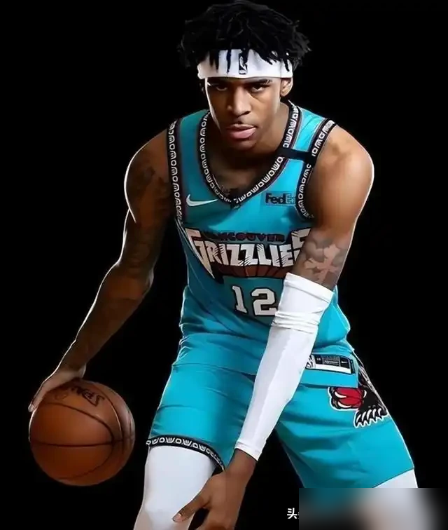 眼看快要签字的NBA首轮秀，临门一脚被欧洲球队截胡，山东男篮这哑巴亏吃得太真实。
主角是泰泰·华盛顿，25岁，在NBA发展联盟场均近20分的狠角色。山东队从8月上旬就盯上了，磨破嘴皮子谈。
结果呢？法国球队直接砸出全额保障合同外加欧冠资格。咱CBA的规矩，外援合同通常带试用期，不敢给全保。
人