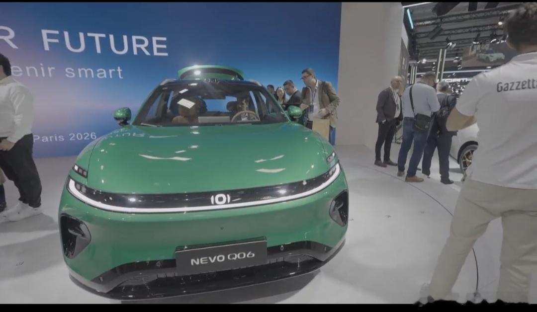 走出重庆登陆巴黎！长安亮出中国智造硬实力🚗
 
✅战略落地：依托海纳百川全球化战略，长安携多款重磅车型登陆2026巴黎国际车展，启源、深蓝、阿维塔矩阵同台亮相
✅技术输出：带去蓝鲸混动、天枢智驾、金钟罩电池等自研核心成果，在汽车发源地展示新能源、智能化技术实力
✅品牌意义：从重庆走向世 ​