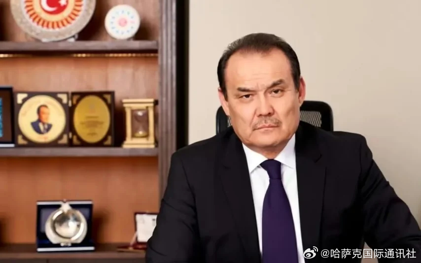 🇰🇿【哈萨克斯坦外交官当选伊斯兰合作组织副秘书长】

🌍 哈萨克斯坦外交官巴赫达特·阿穆列夫在伊斯兰合作组织（OIC）外交部长理事会第52届会议上，当选该组织负责行政和财政事务的副秘书长。

🤝 哈萨克斯坦外交部表示，此次当选体现了成员国对哈萨克斯坦的高度信任，也是对哈方推动多边合作 ​