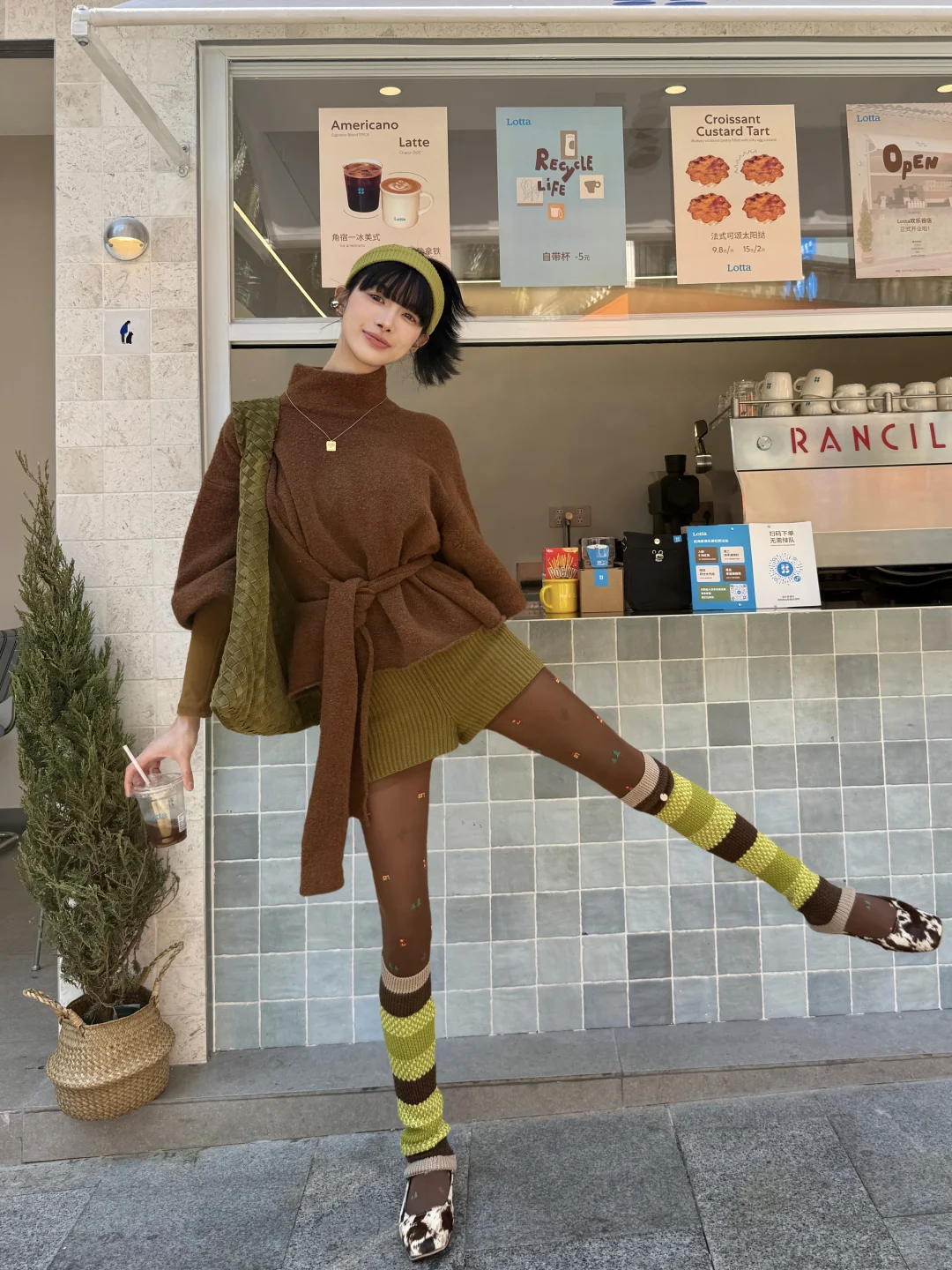 出门溜溜自己₍ᐢ..ᐢ₎ᐝ