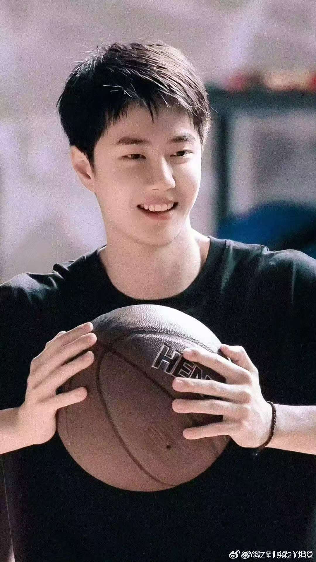 [超话]   心有暖阳不惧风霜，永远清澈永远热烈​​​