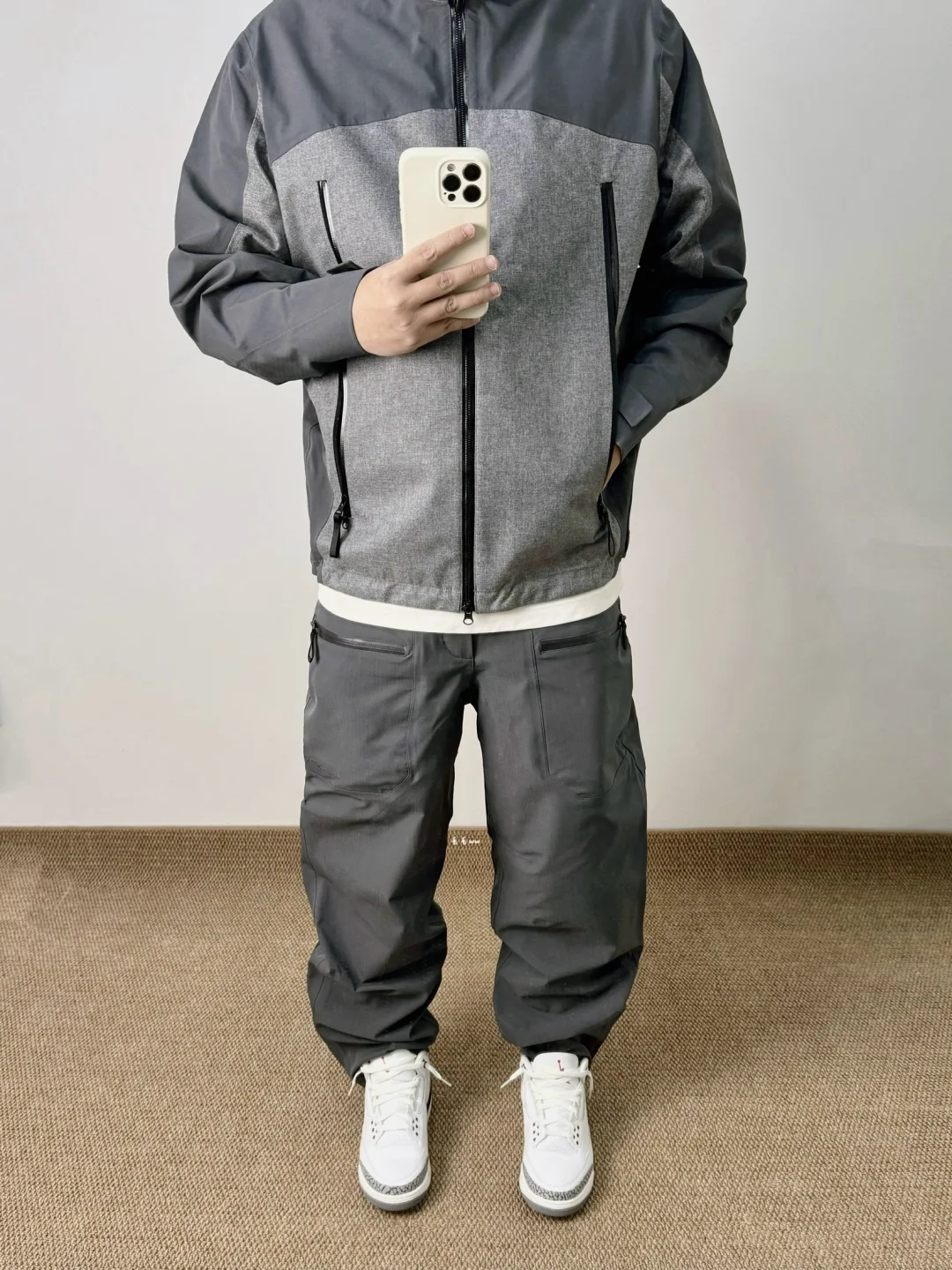 乔三白水泥｜冲锋衣穿搭