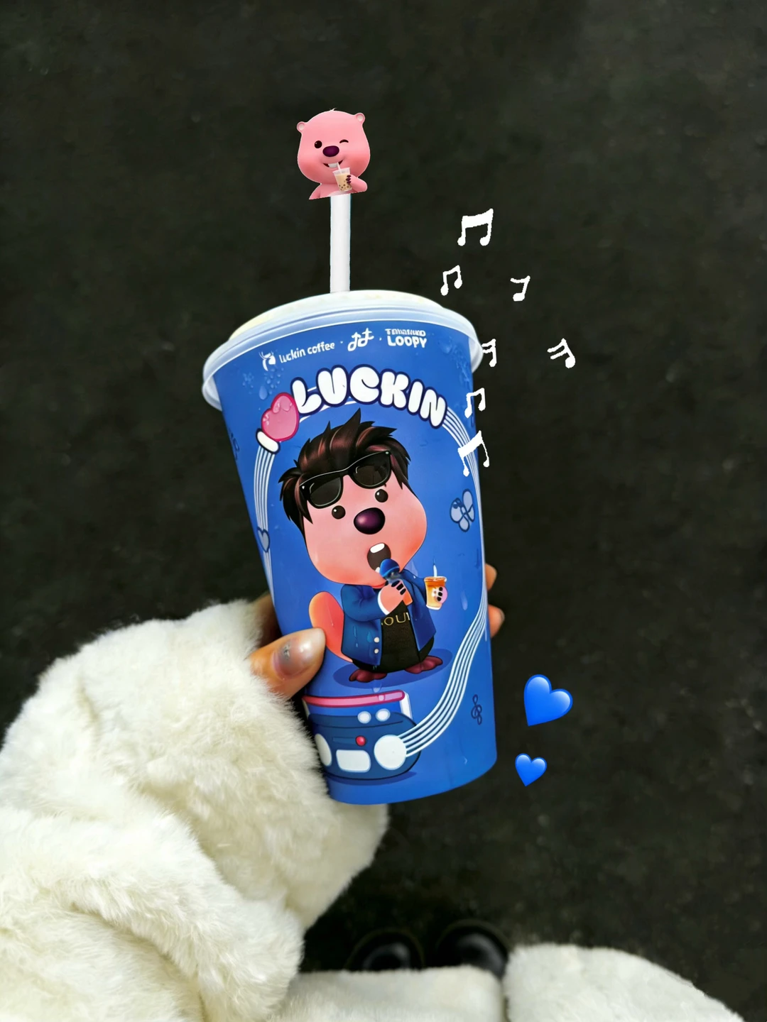 喝上了！瑞幸✖️loppy喆 ！