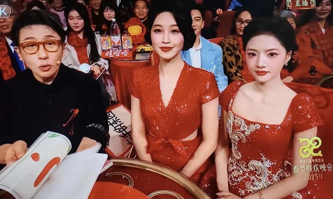 春晚刘谦表演魔术，“双姝炸场”超吸睛！ 不得不说，刘谦简直就是隐藏的...