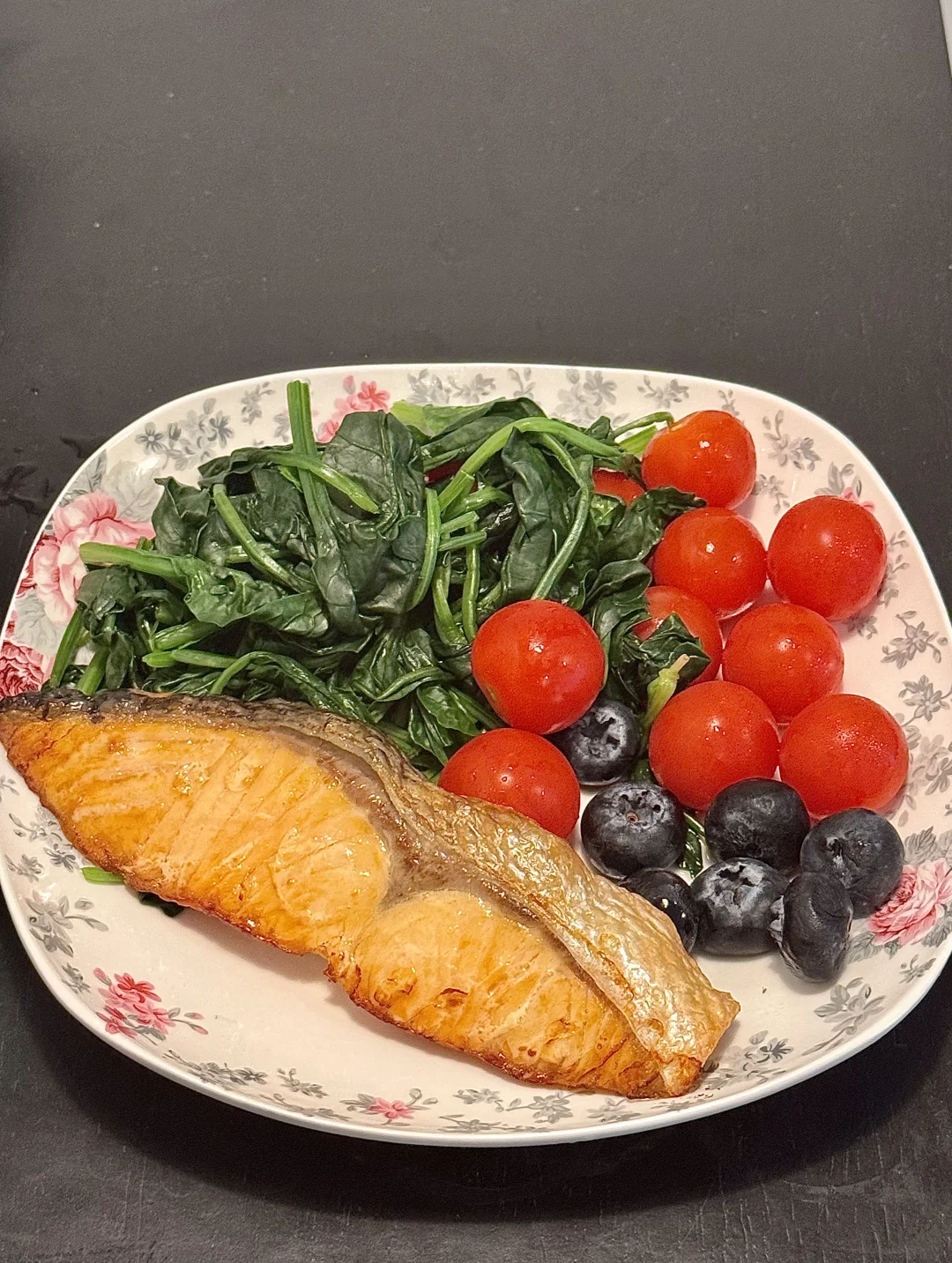 中午轻食晚上贵阳美食