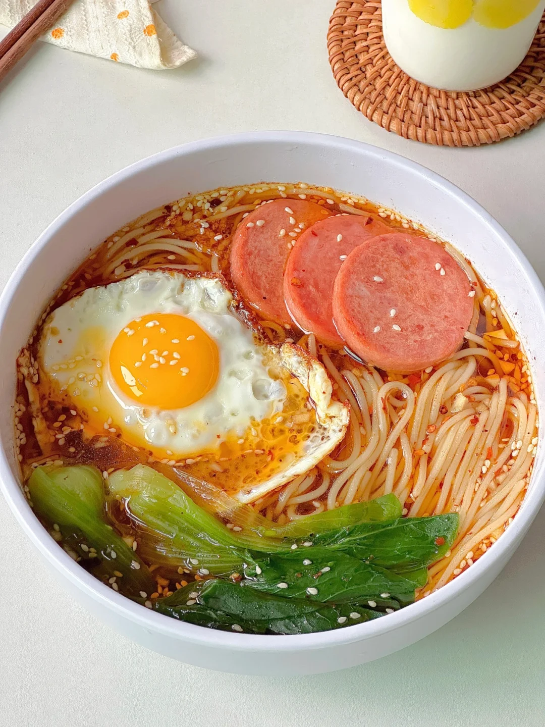 这个酸汤面也太好吃了！！酸辣开胃好过瘾~