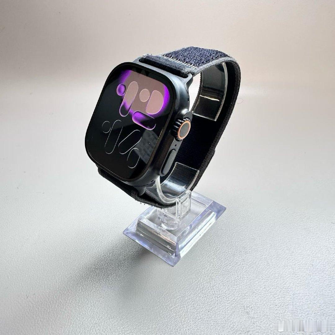 苹果手表 Apple Watch Ultra2代-c74w
靓机/国行/黑色/黑色回环表带/A2987
电池：100%
保修：26年7月23日
概况：单机+原表带+原线，成色靓
【价格】3399 ​