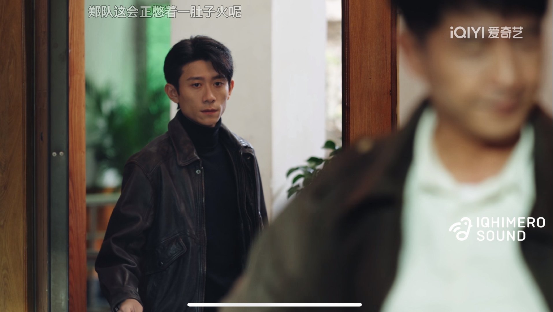 重案六组 B站。现在很多网友和我看法一致，新《重案六组》难看，以至于很多人跑去看老版了。看到张一山精致的妆容，女主角漂亮秀气的妆容，我就觉得好尴尬，看不下去！ ​