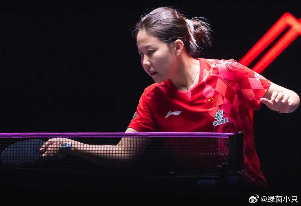 #WTT冠军赛国乒连胜8场# 
WTT冠军赛：国乒8场全胜！女单全员晋级，陈幸同3-0速战速决
 
北京时间10月28日，WTT蒙彼利埃冠军赛首轮激战继续，国乒当日连战连捷，合计拿下8场胜利保持不败，女单6名选手全部过关，顺利挺进16强。
女单赛场，陈幸同迎战乌克兰选手佩索茨卡，全程节奏掌控到位，以11-8、11-7 ​