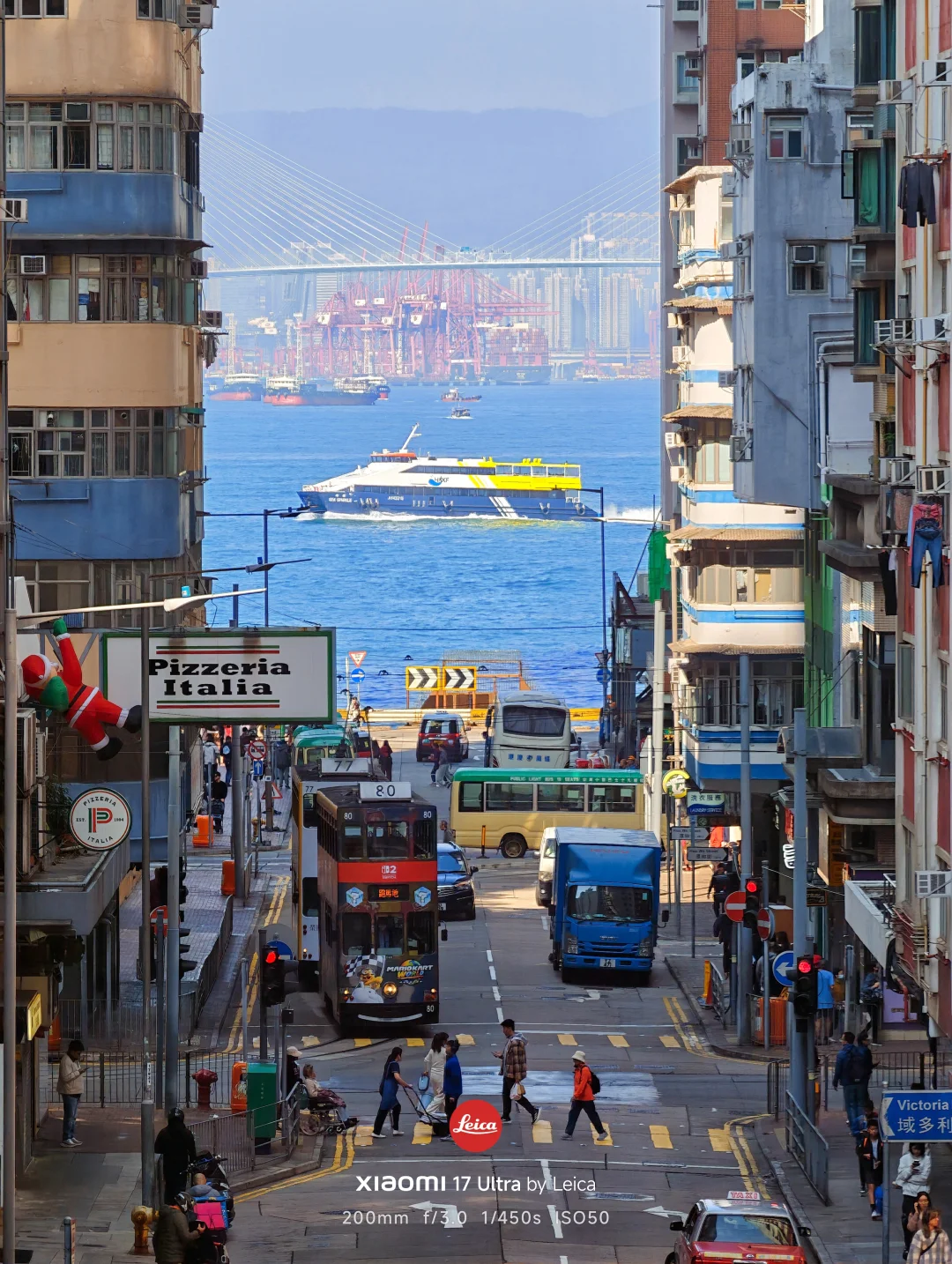 透过小米17Ultra徕卡版的镜头，看看香港街头