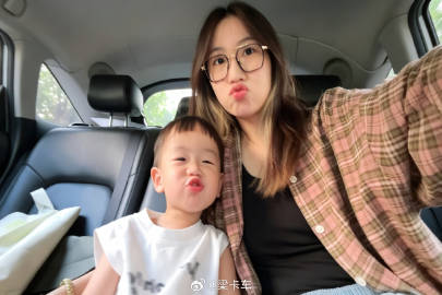 2026.7.18<br />尽在不言中👭<br />太子女都要俾人...