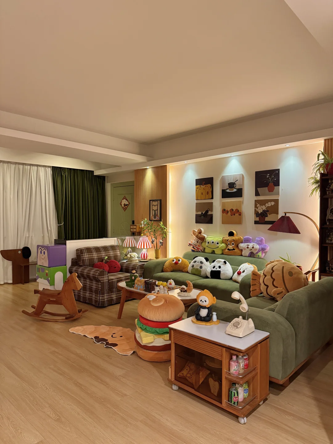 没错！这就是父母口中不欢迎亲戚熊孩子的家！