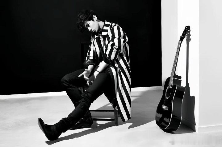 #鹿晗[超话]# lh#鹿晗图片分享# 
好帅
​