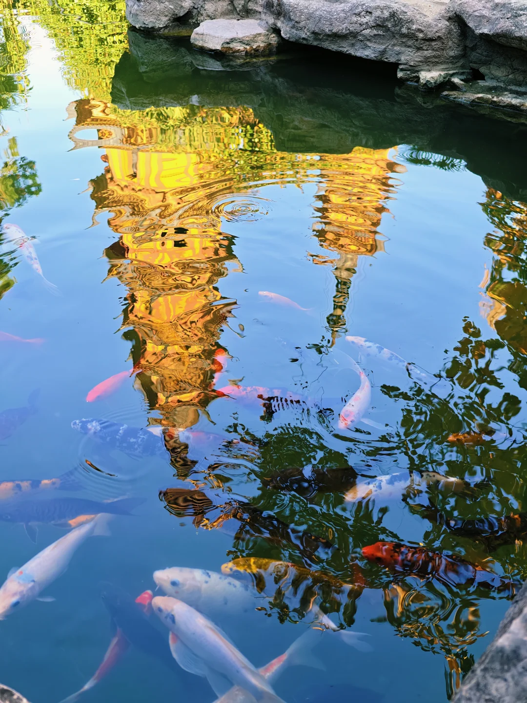 “流动的双塔”‼️发明这个机位的是天才吧