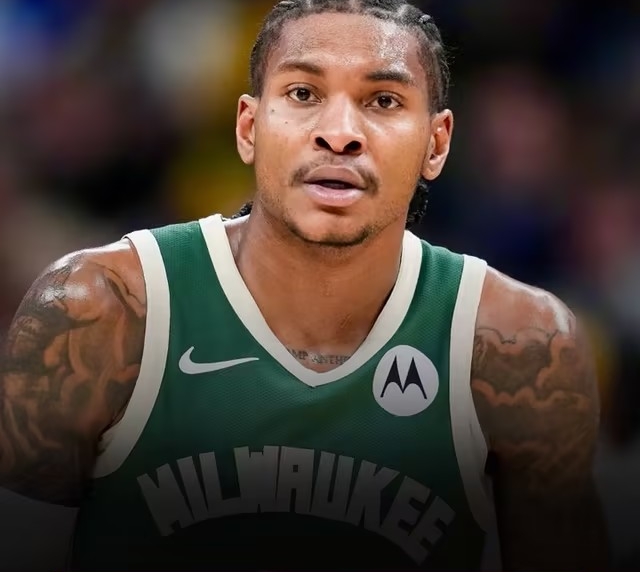 场均17分也被裁了？NBA现在也太疯狂了吧！

据名记Shams报道，本赛季放走了球队头号球星字母哥的雄鹿队将球队后卫小凯文-波特给裁掉了，看到这个消息不觉惊讶了一下，小波特上赛季的数据还是不错的啊，场均可以拿下17分还有5.2篮板7.4助攻2.2抢断呢！
小波特的起点其实也是雄鹿队，在19年选秀时