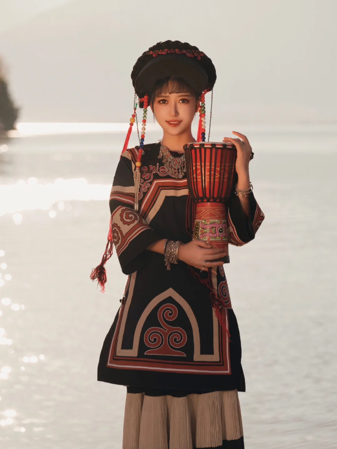 一秒穿越复古年代，今日是彝族阿诗玛