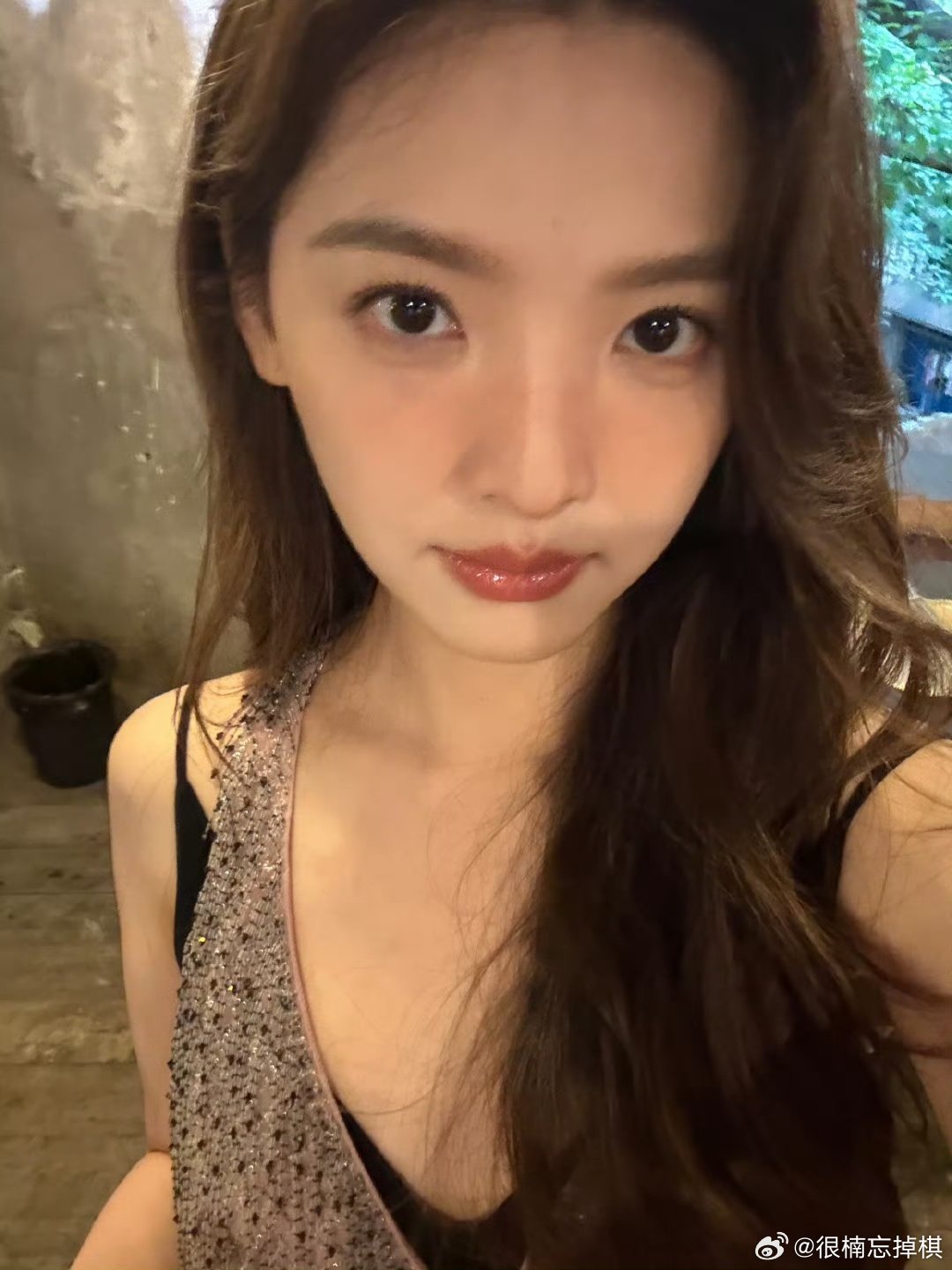 #章若楠[超话]##章若楠# 
 爱上了你 没什么道理. ​