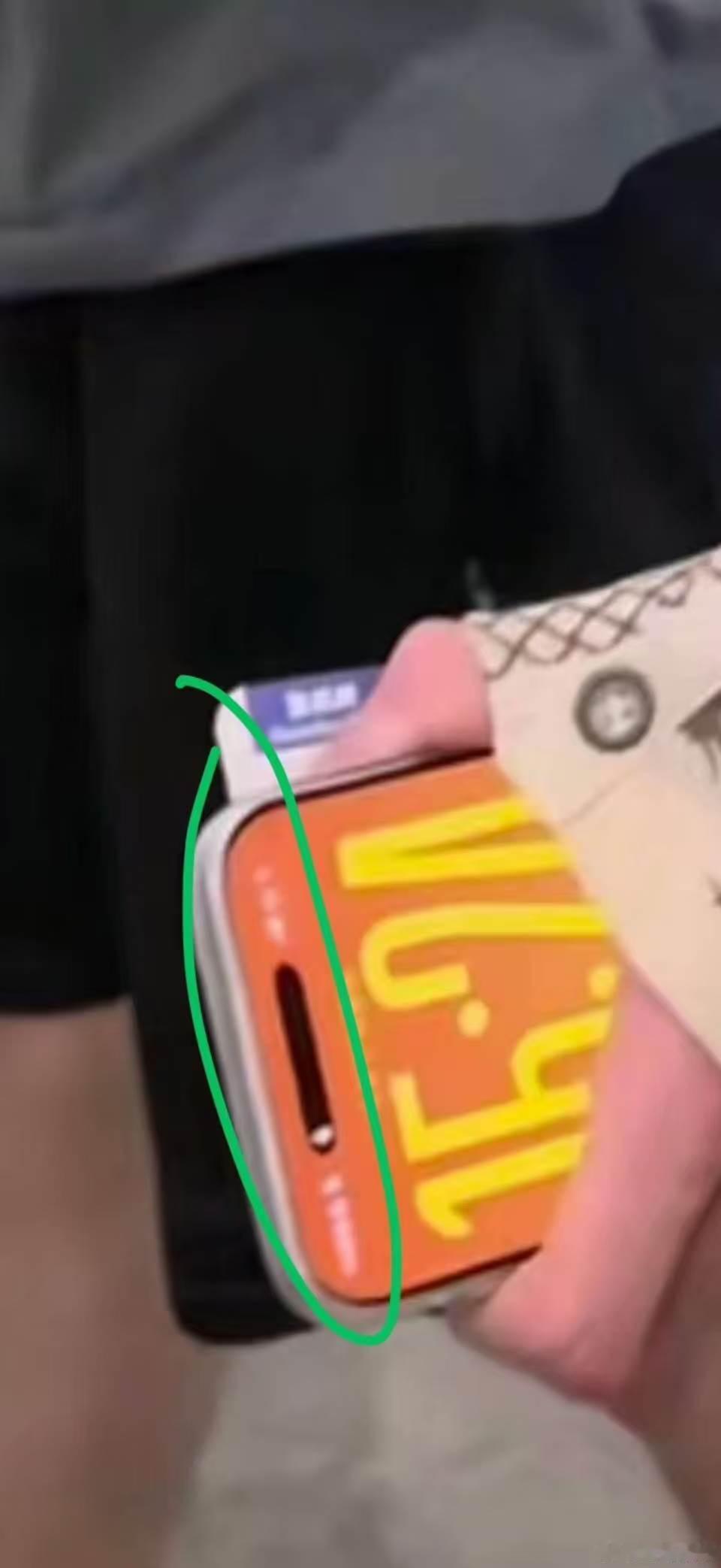#奥利 白翊汝# 
不信谣，不传谣，造谣的管不住 ​