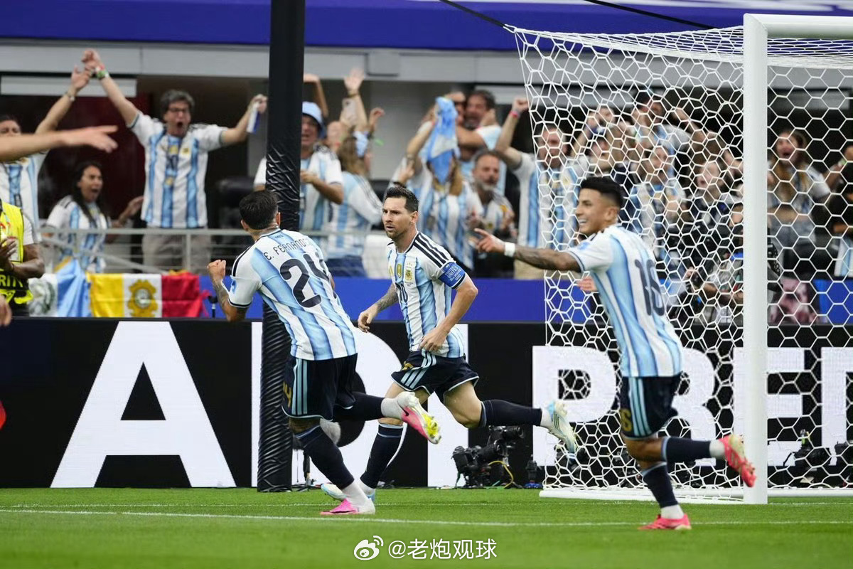 0！梅西双响轰5球，登顶世界杯历史射手王，阿根廷两连胜提前出线本届世...