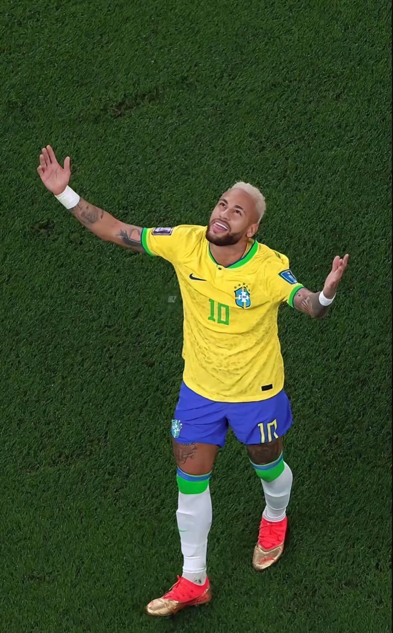 ⚽巴西世界杯奖金分成定了！ 据UOL消息，巴西足协和国脚谈妥奖金分配...