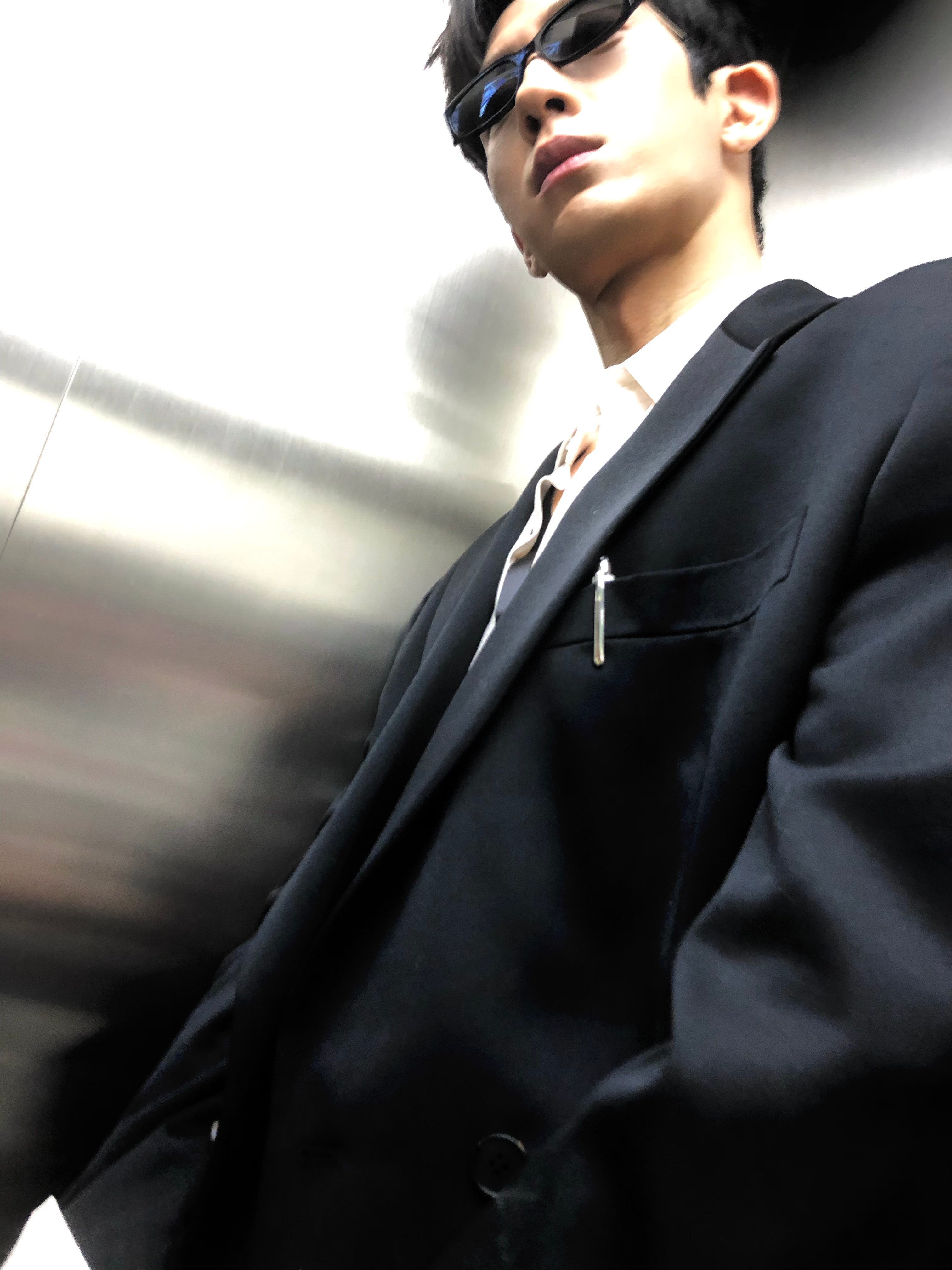 #井柏然[超话]# 📂#井柏然栾念#

Luke sense这一块
#早春晴朗# ​