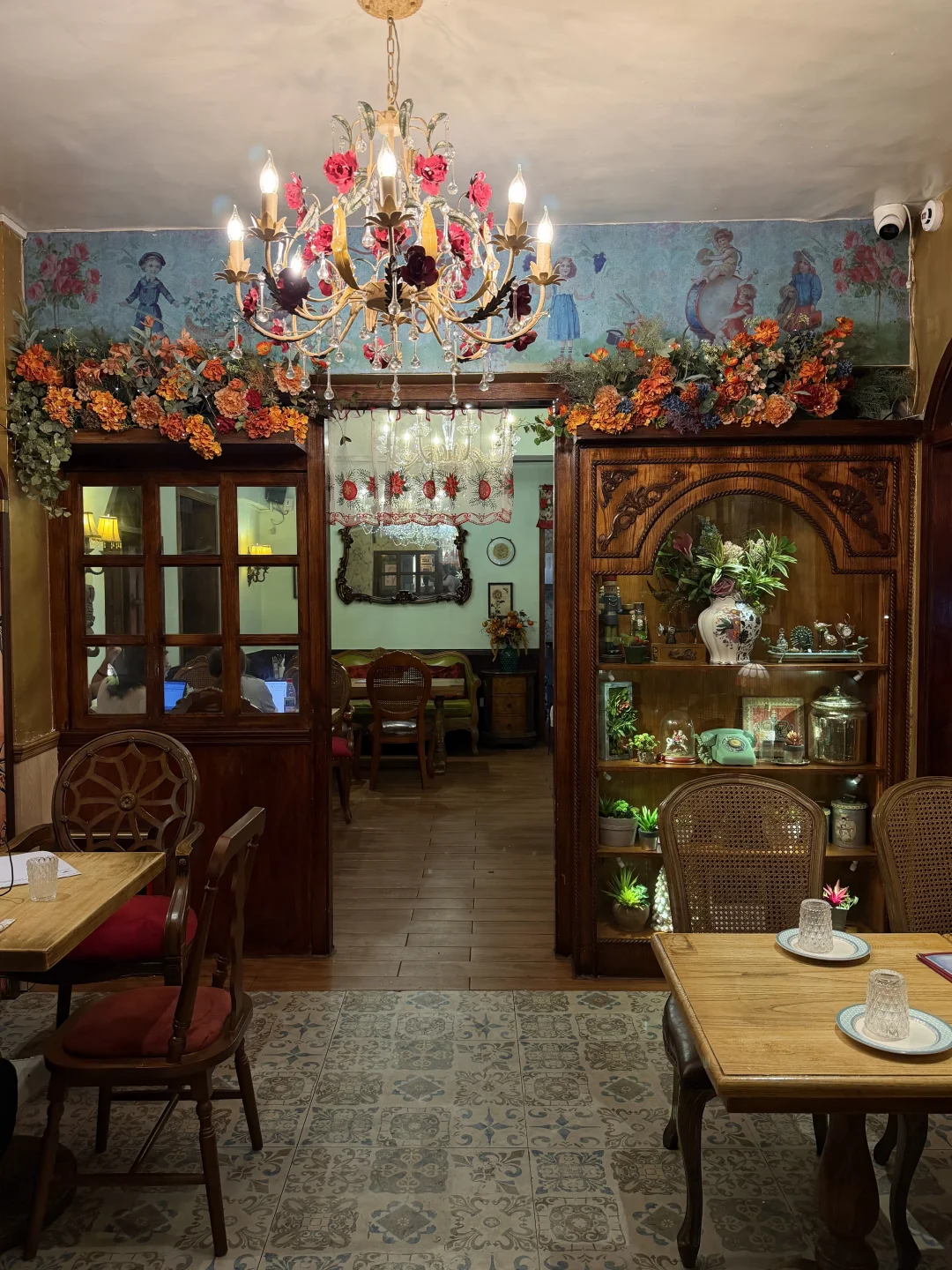 不愧是广州著名分手食堂。。。