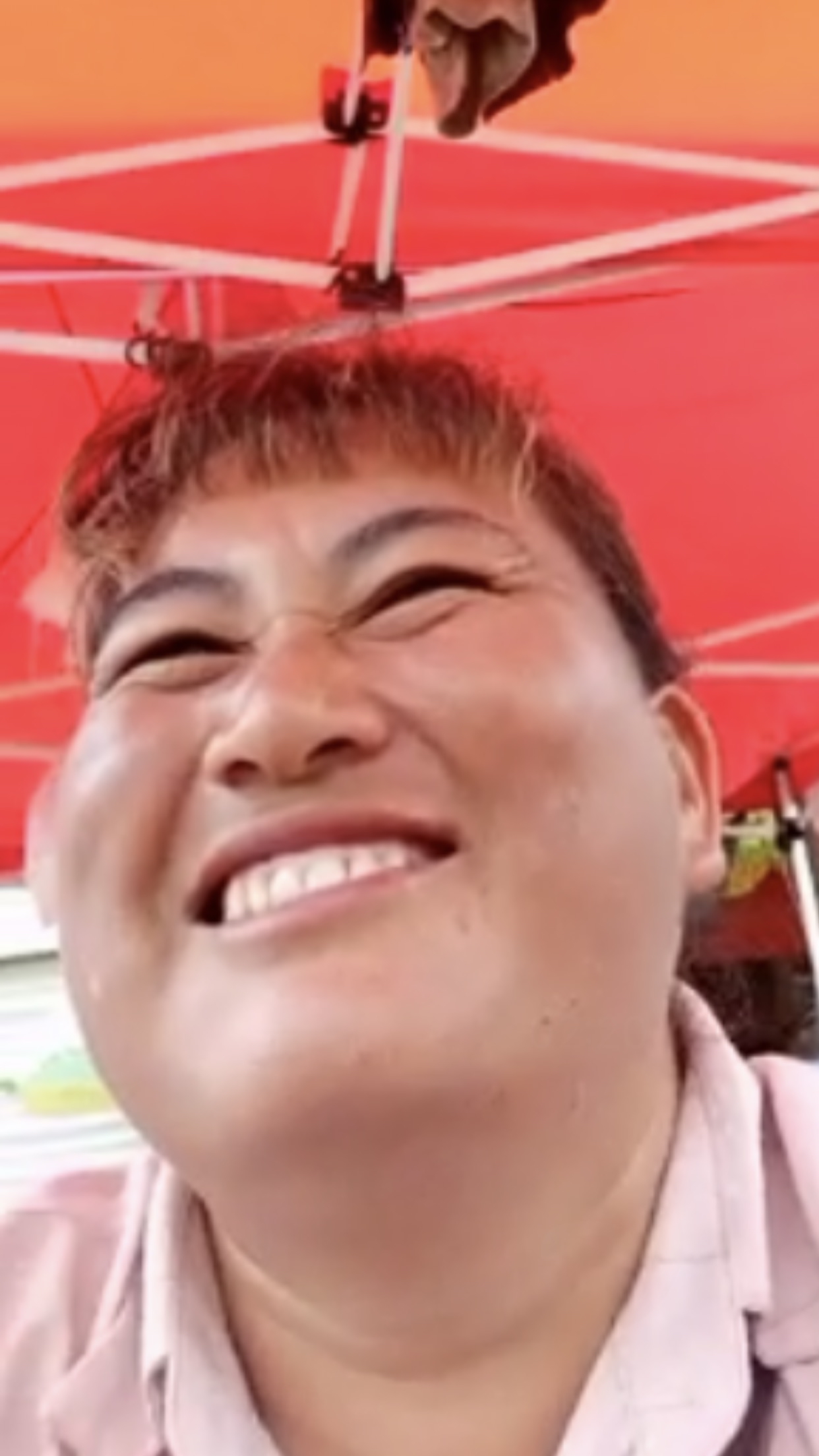 家庭背叛背后隐藏的惊天秘密  二昏妻子背叛丈夫，因家庭矛盾引发的情感崩...