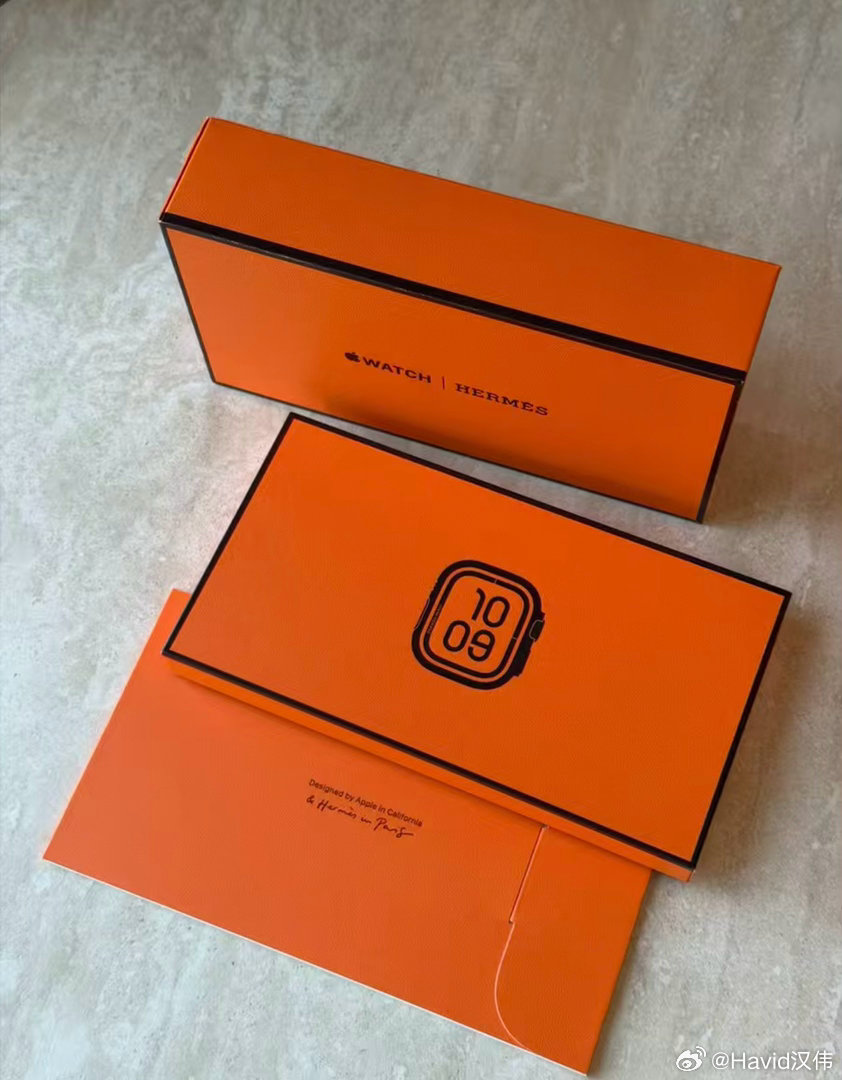 特别的爱给Apple Watch Hermes Ultra 4。正品就是值得拥有。 ​