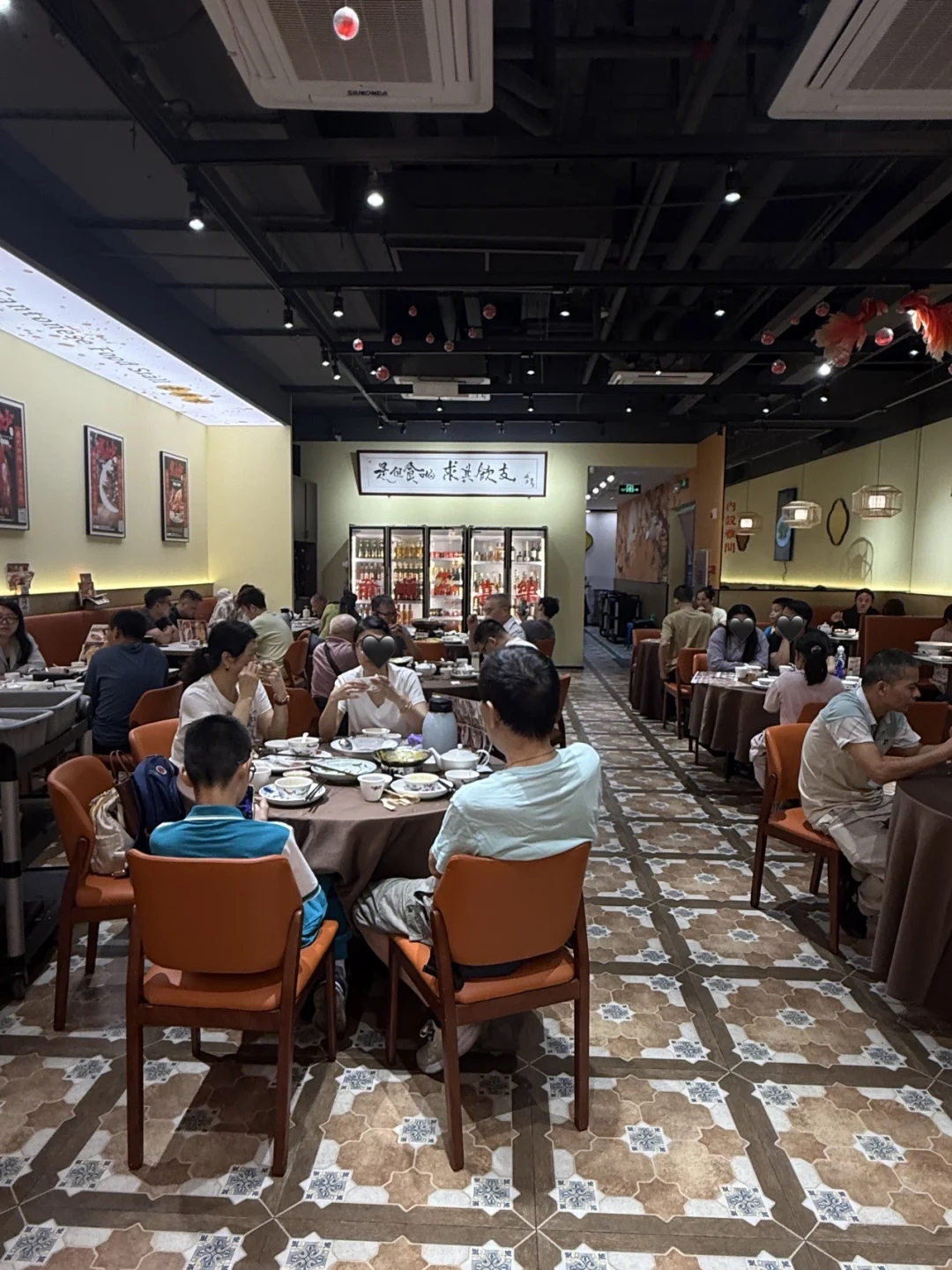 广州老城区最旺的小店！！！