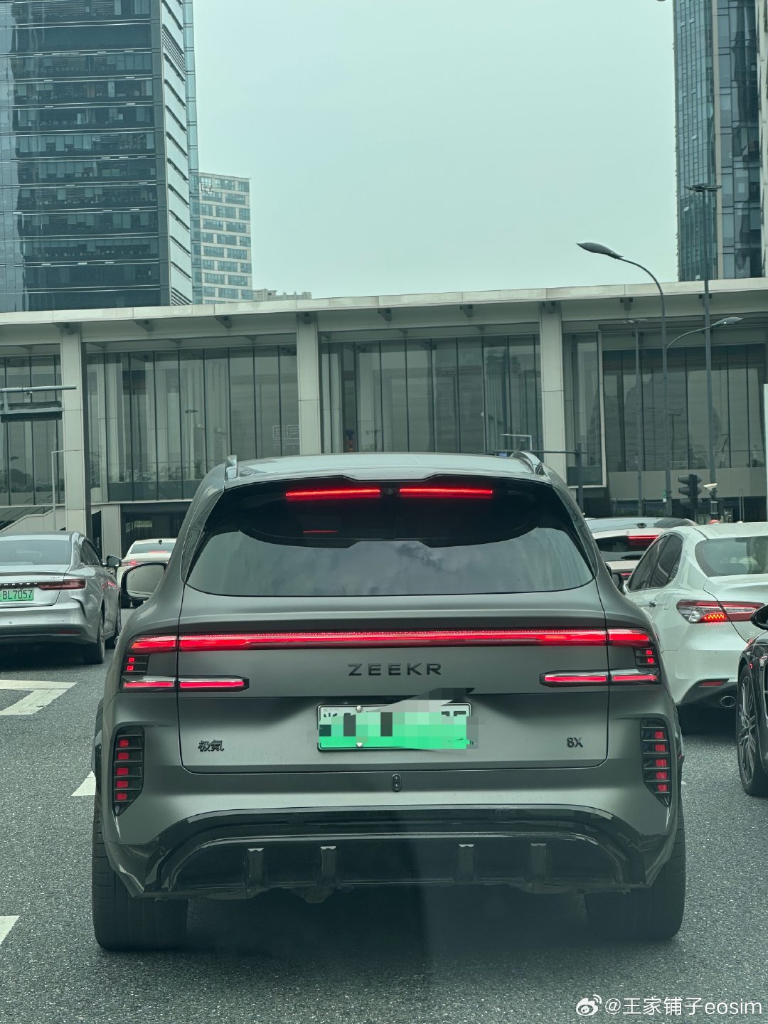 国产宝马X5，极氪8X 你们觉得它对得起这个外号么？ ​