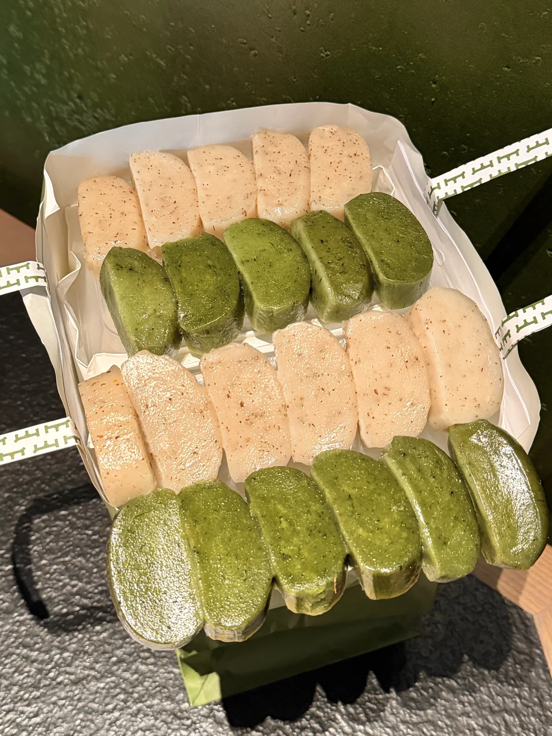 谁能帮我从长沙ifs打包一份这个。。。。