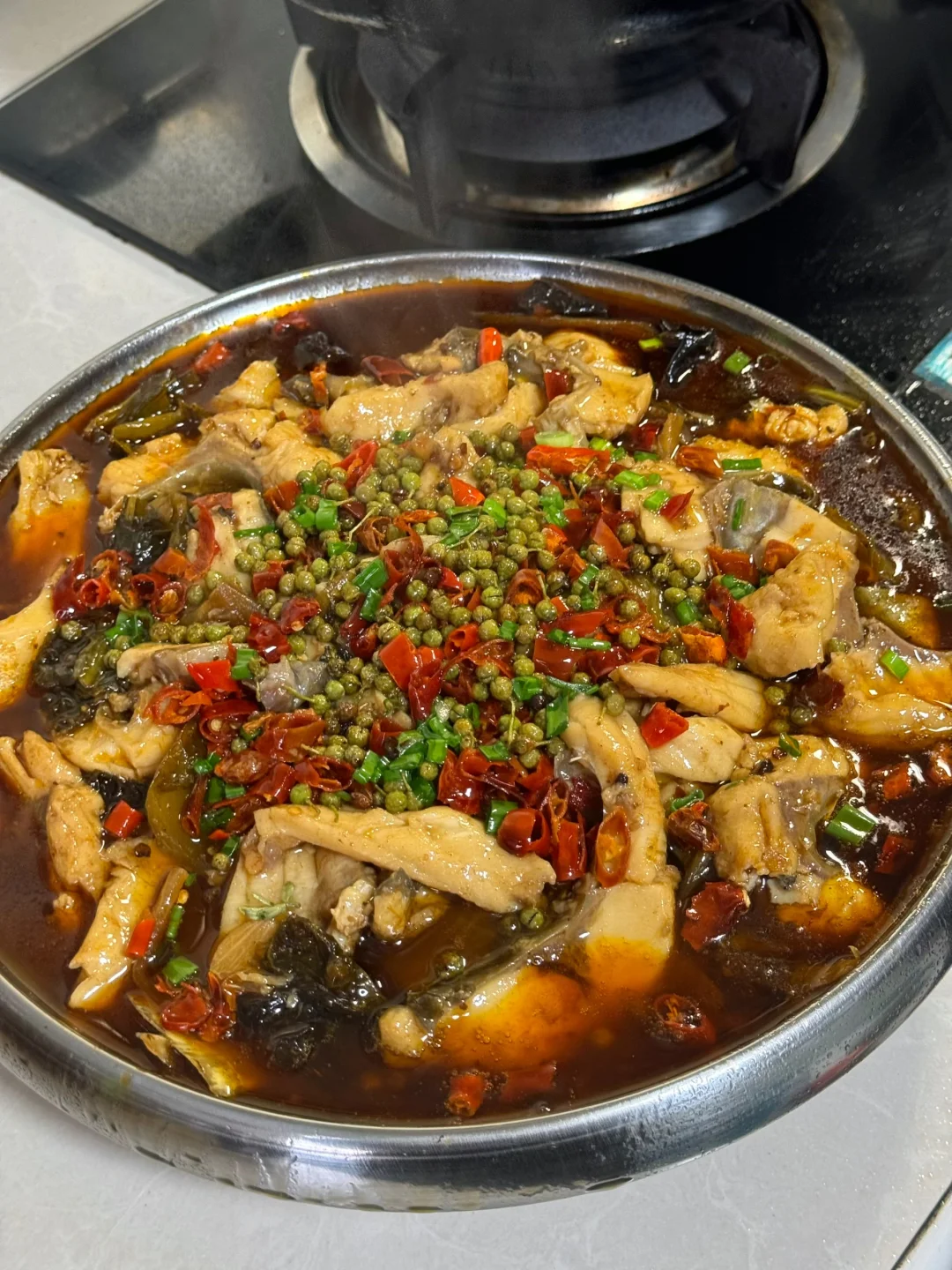 麻辣酸菜水煮鱼///一锅搞定开胃下饭菜