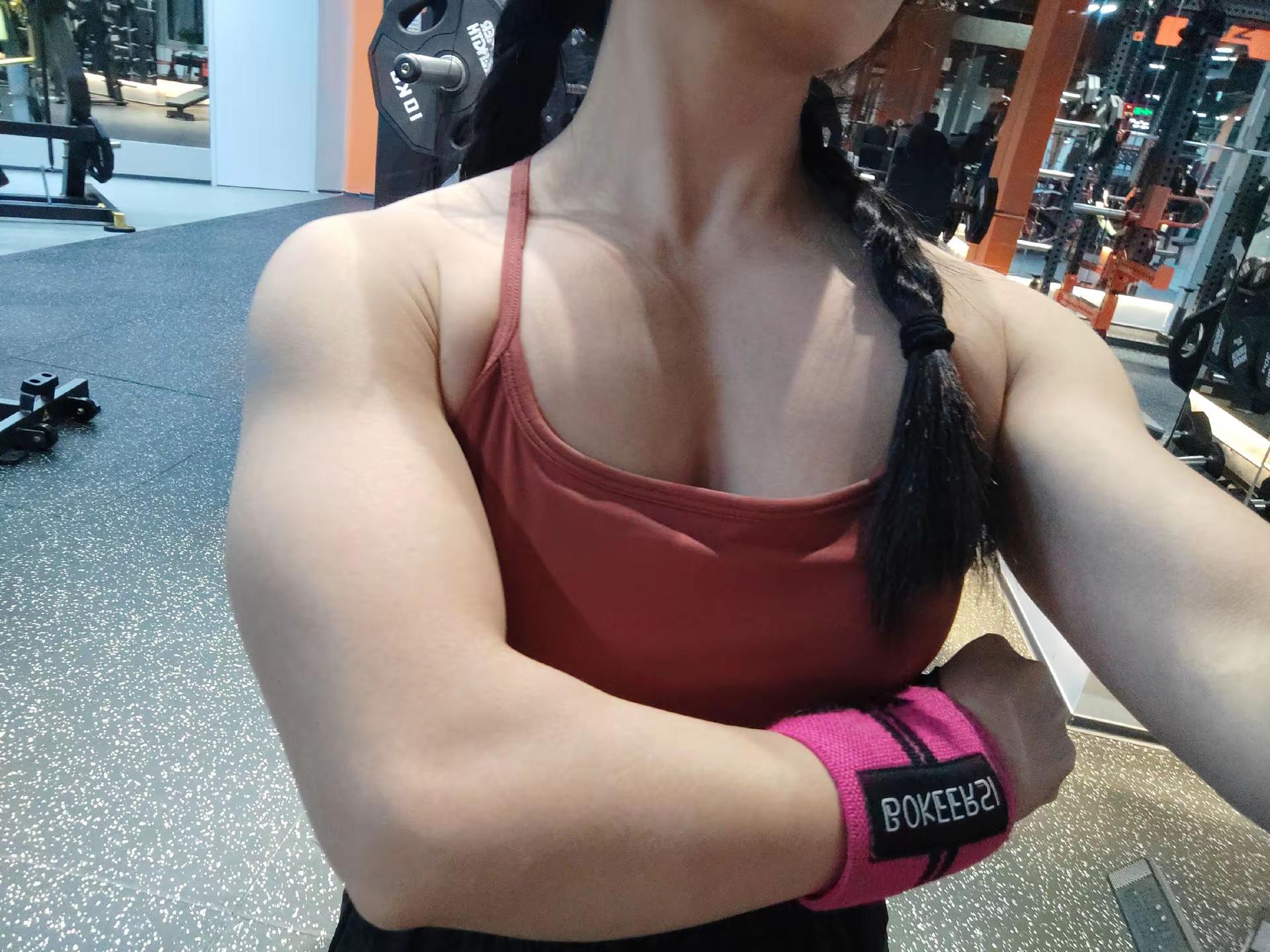 <img src="https://dayu-img.uc.cn/co...