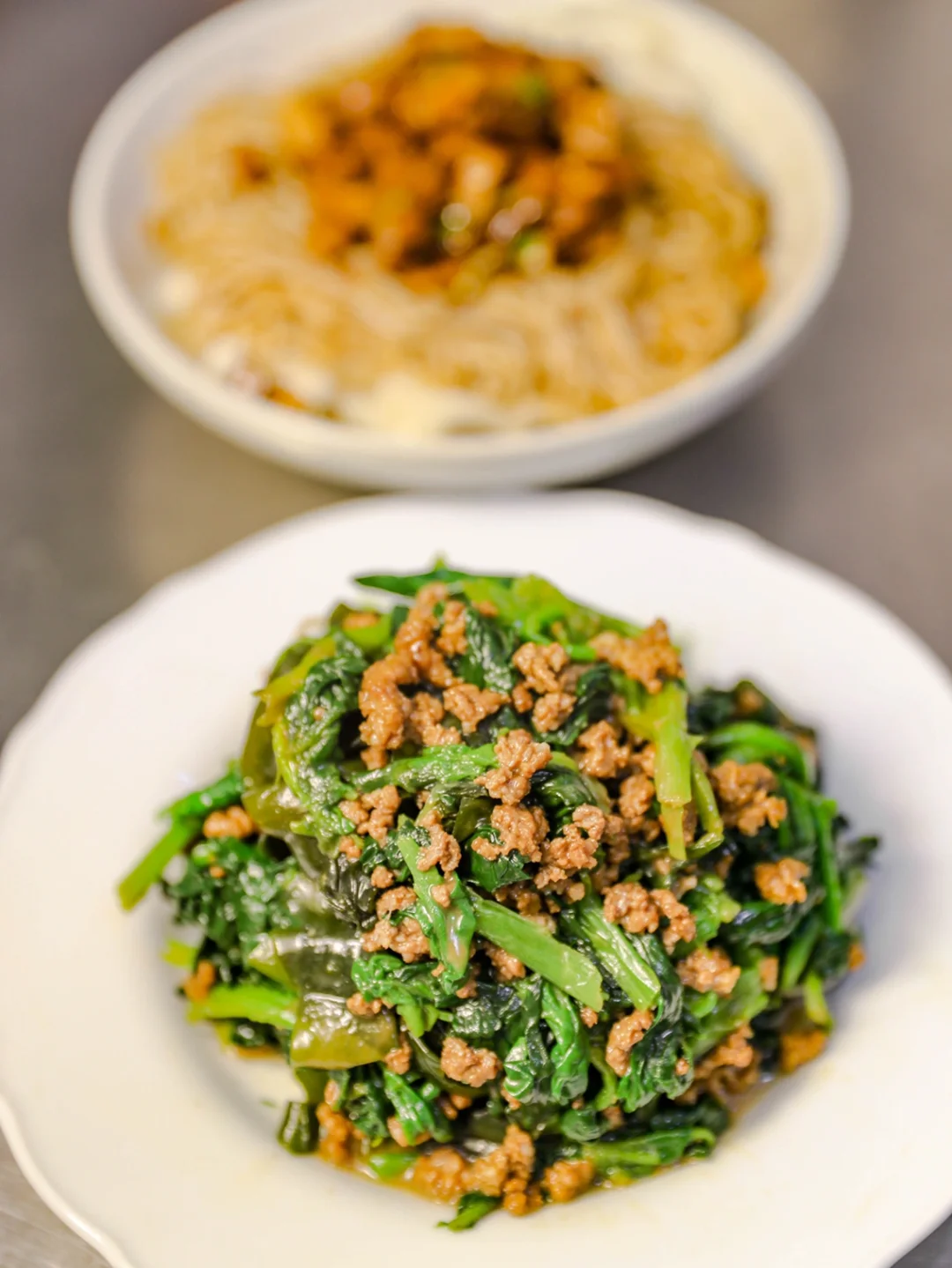春日里护肝减脂小凉菜｜肉酱菠菜