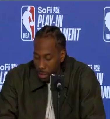 伦纳德亲口认证格林是名人堂级别的防守者，这话一出，直接炸翻了NBA球迷...