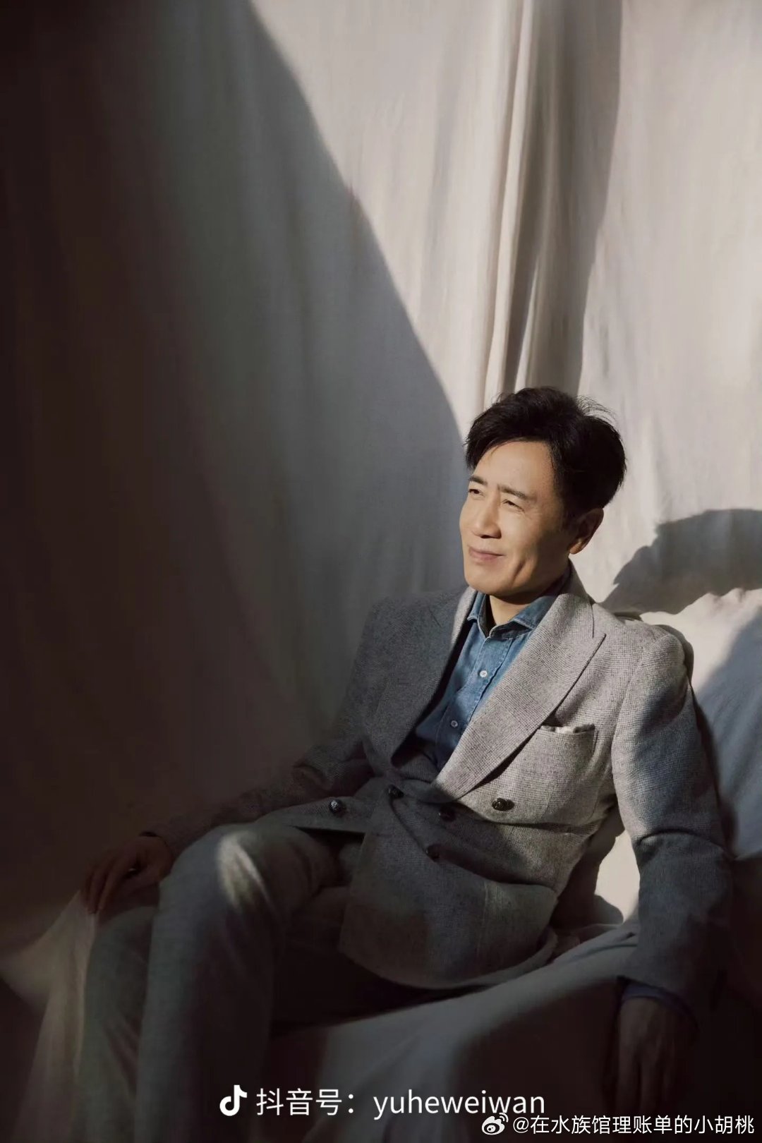 #于和伟[超话]# 这个男人怎么能让我这么陶醉呢，一看到他我就不敢动了！！！ ​