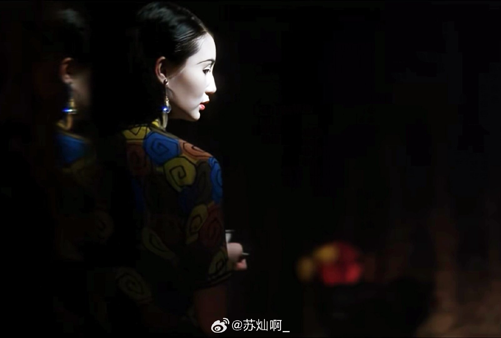 最是人间留不住，朱颜辞镜花辞树。

‖《阮玲玉》/张曼玉 ​