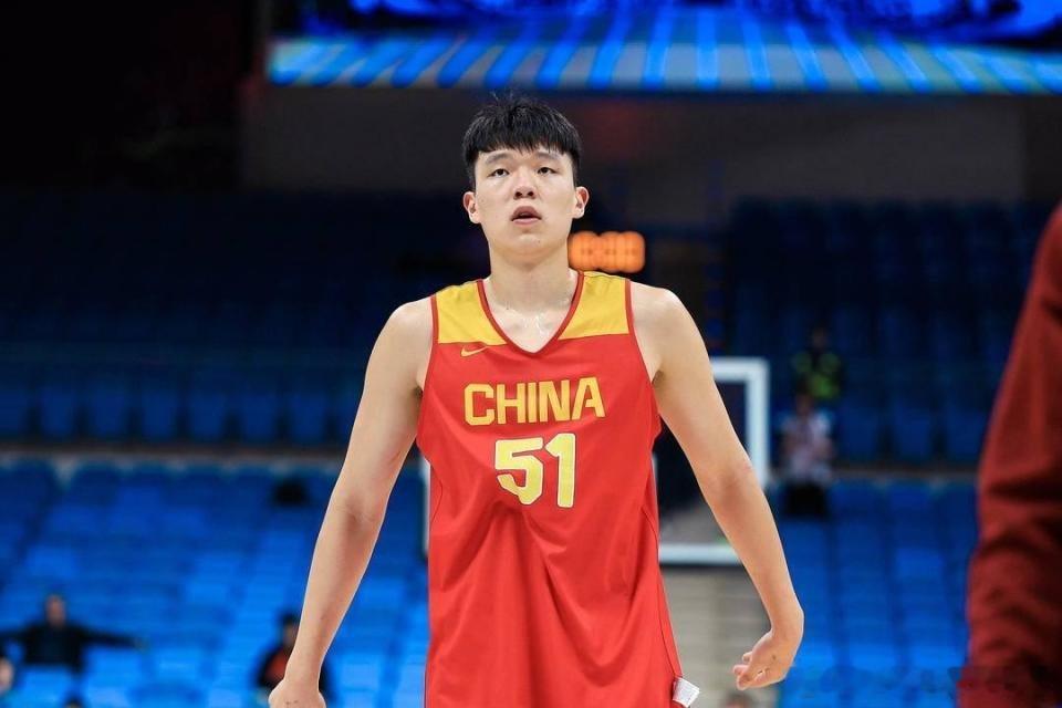 官宣！杨瀚森确认出战7月世预赛！🔥 NBA历练归来，中国男篮内线最强...