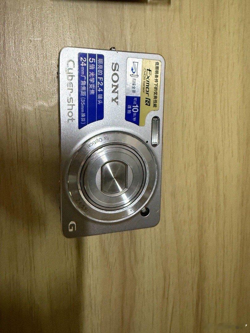 我在闲鱼发布了【索尼WX1 CCD相机 无划痕无修】#退坑回血便宜出！# ​