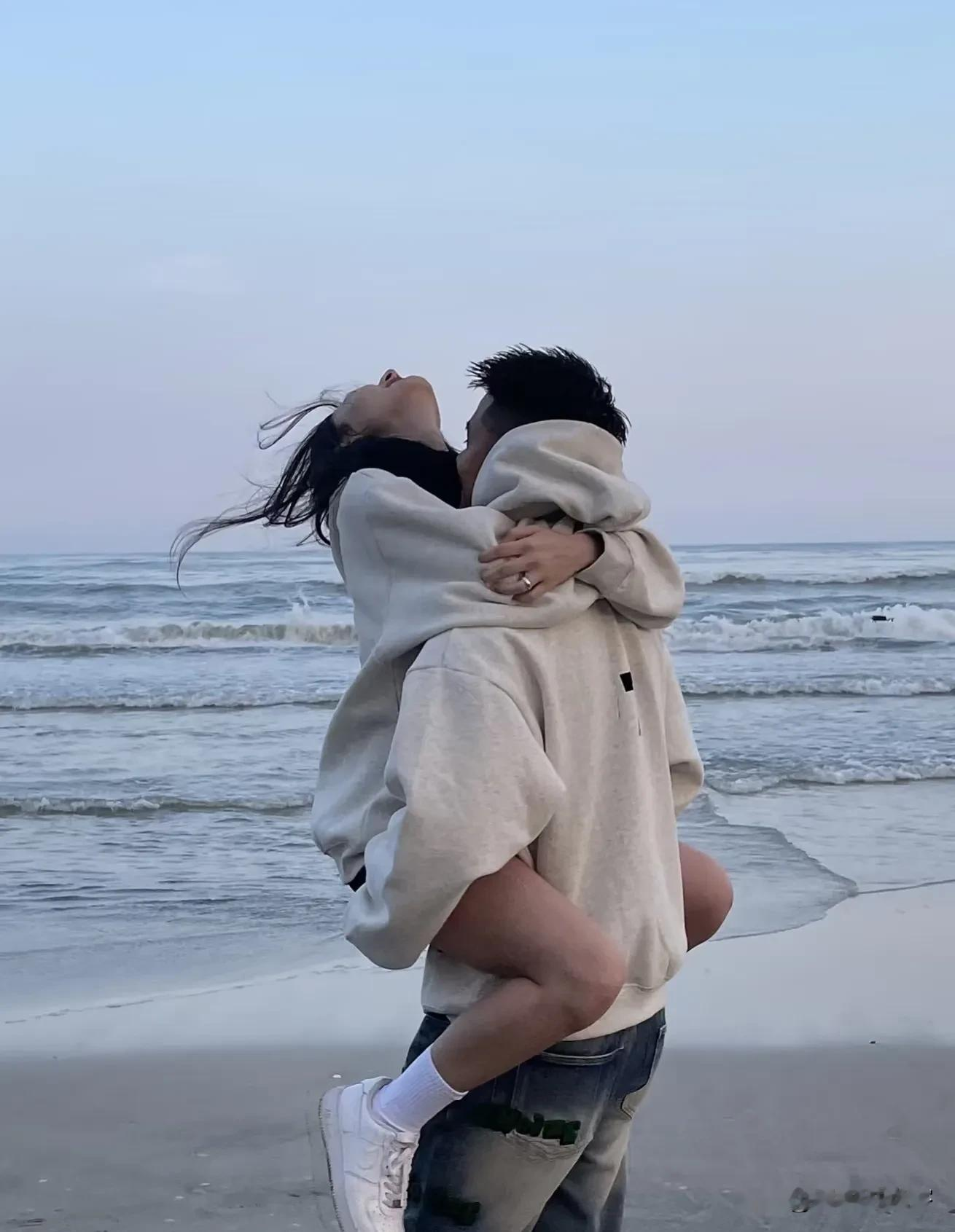 警惕！现在的&;新型出轨&;，比偷情更恶心，无数夫妻正在中招 别再以为...