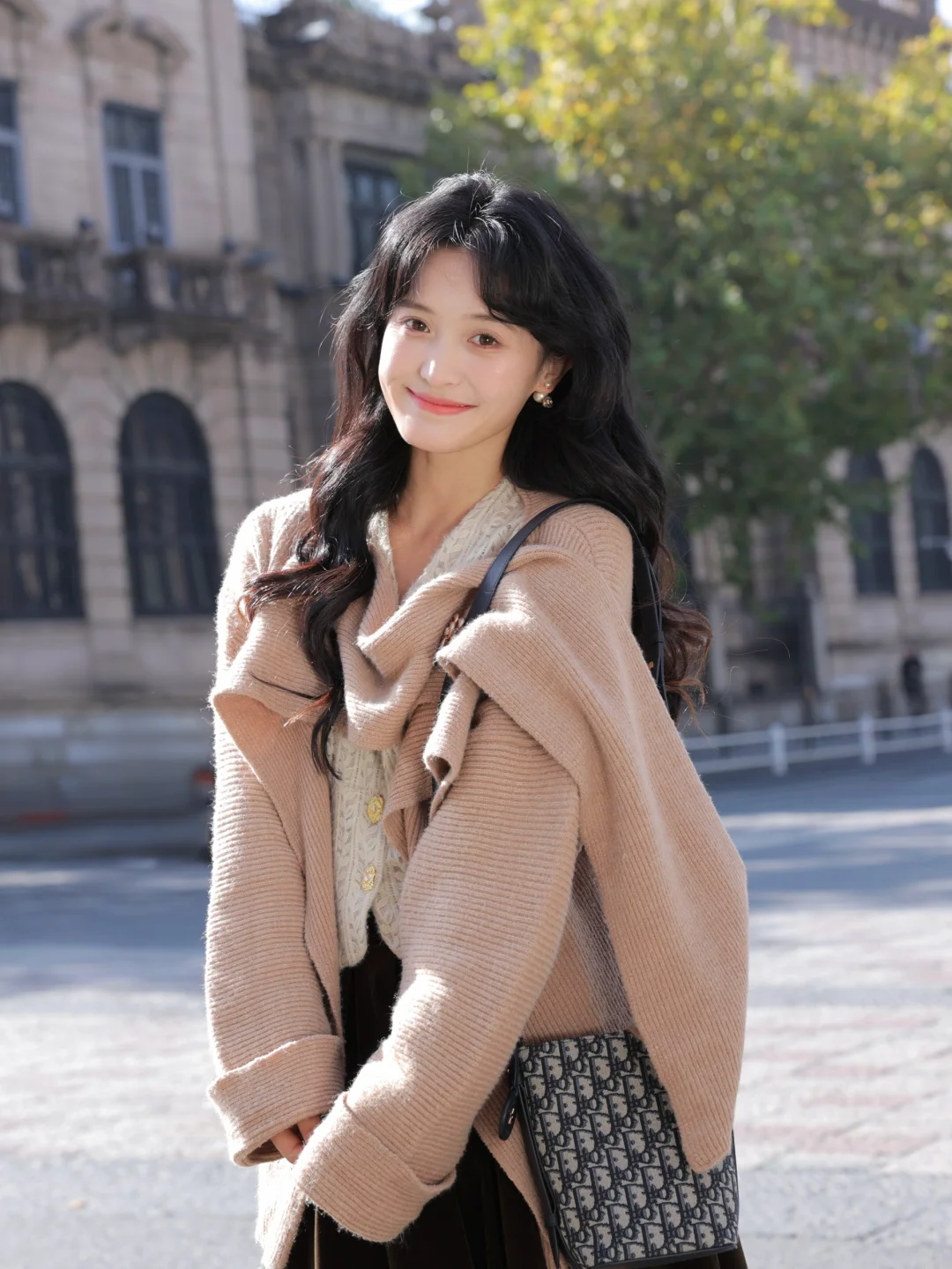 当我约了个专属“站姐”拍照