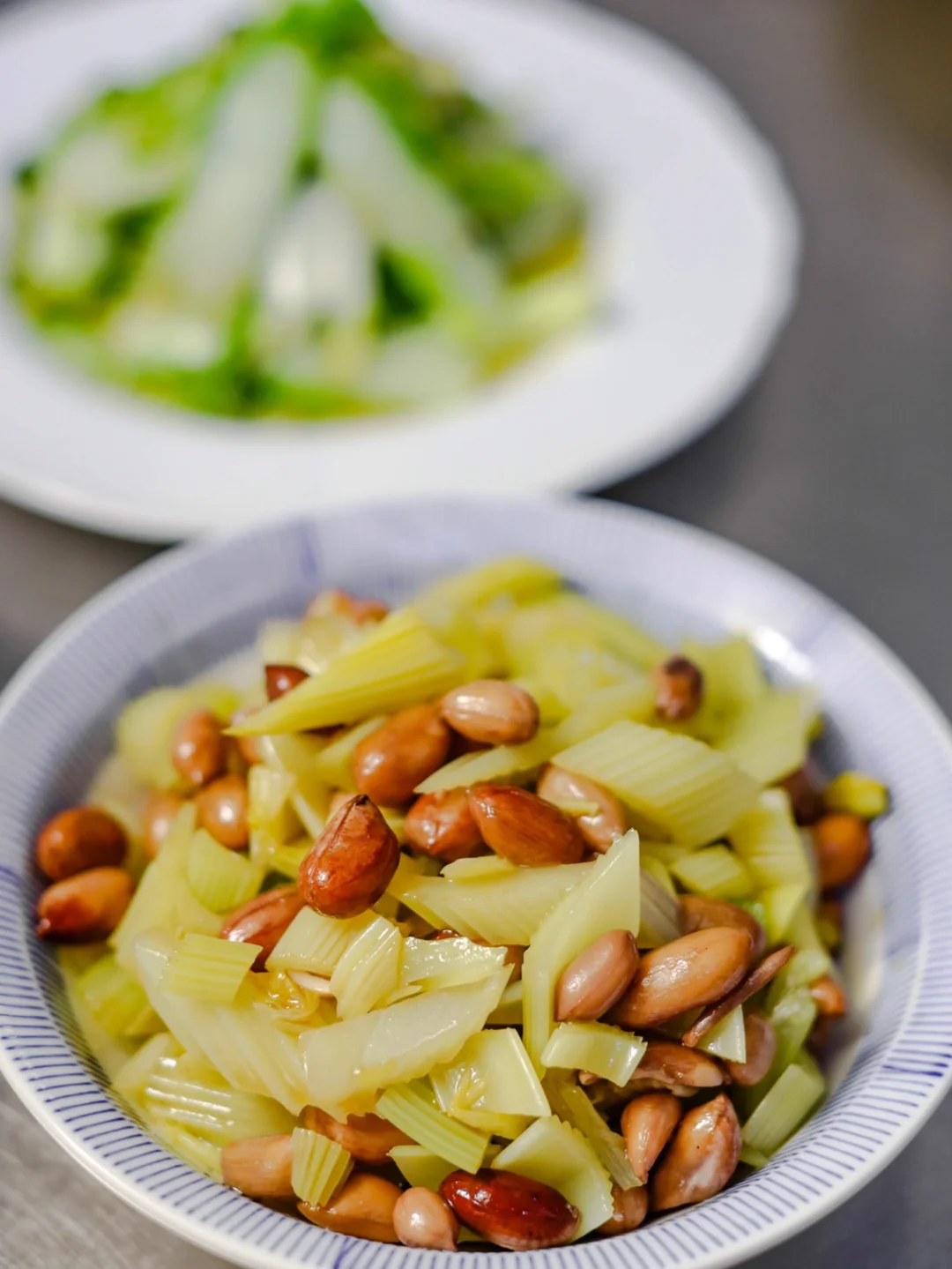 春日护肝减脂小凉菜｜西芹花生米