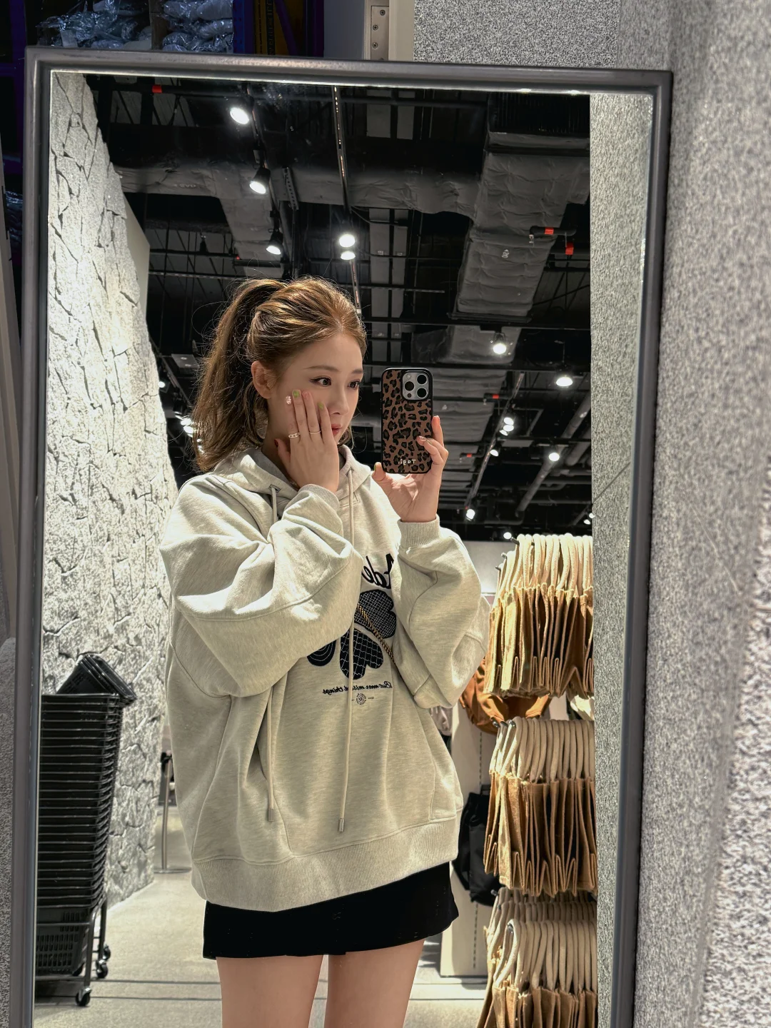 早春ootd｜卫衣搭配短裤太韩啦～