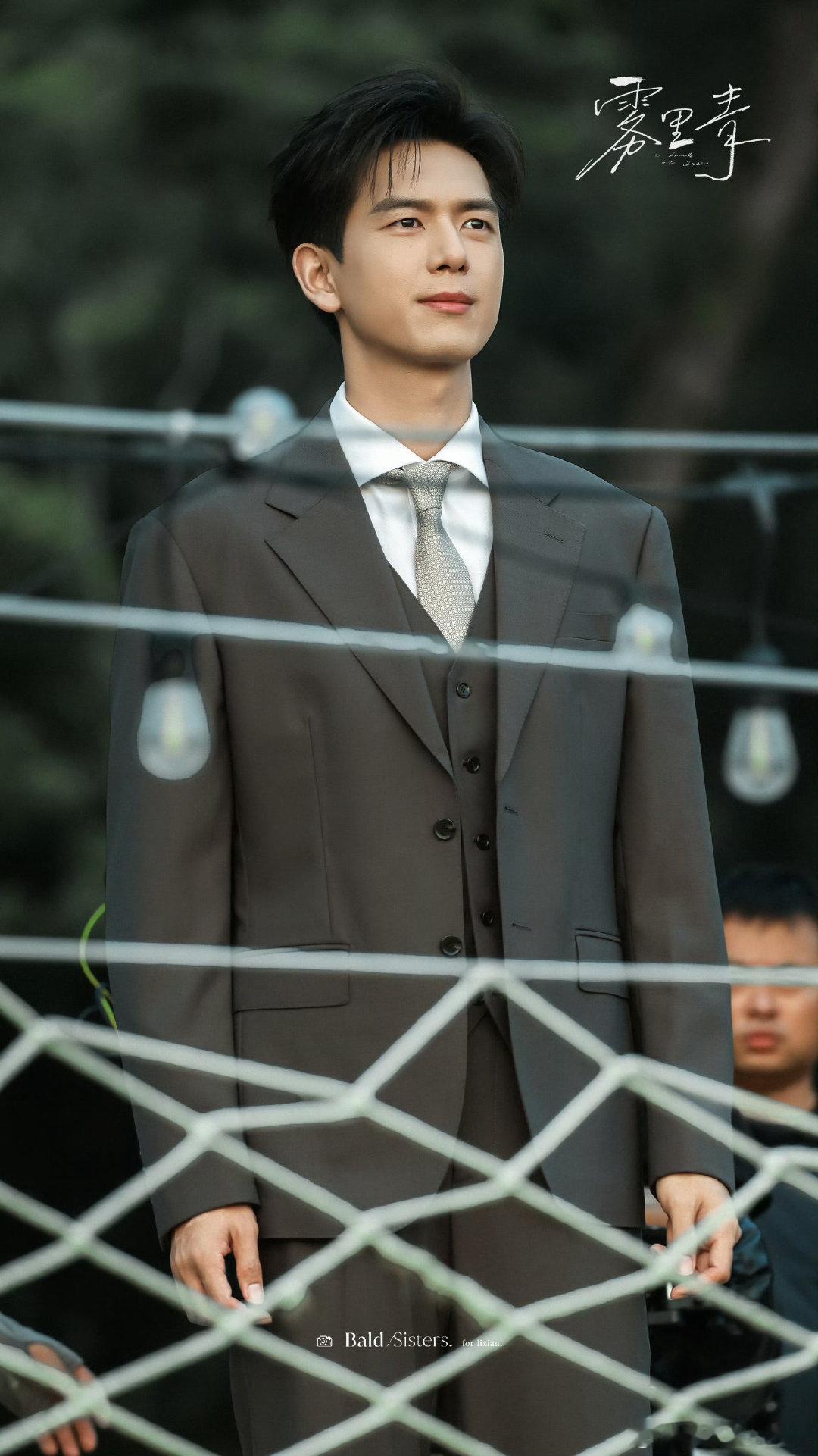 #李现[超话]#  怎么会有这么帅的男人[么么哒] ​