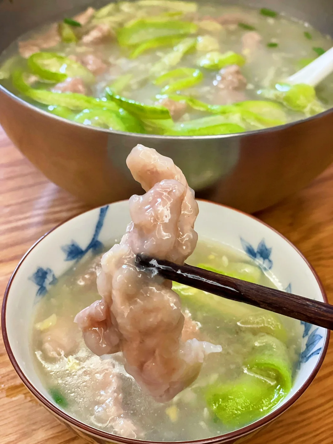 初秋的第一碗汤‼️丝瓜滑肉汤🍲