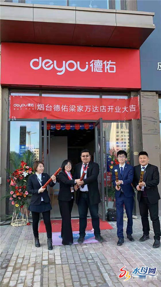 3.22亿辆燃油车，被一句话判了“死缓”，这事儿是不是听着挺吓人？这话并非无中生有，而是比亚迪执行副总裁李柯说的。在她看来，中国一旦普及了闪充，燃油车往后就没啥奔头了。这话听着狂妄，可您要是瞧瞧现在的技术实力，恐怕还不得不服。

咱们拿数据说话：5分钟就能补能400公里，9分钟电量从10%蹿到97%