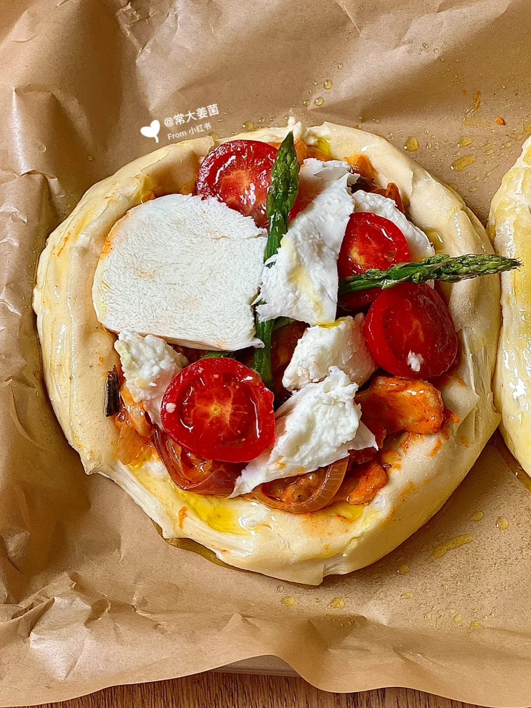 如何在家做正宗意式披萨？🍕 免酵种、免揉～