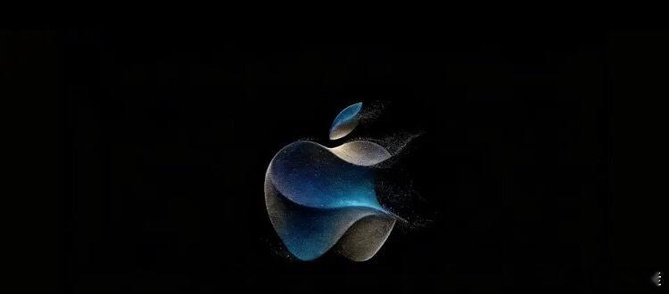 苹果新一代系统已更新，对多方面进行调整，比如UI液态玻璃、Siri AI、调休闹钟、底层重构、AI影像功能等，让系统体验更佳、更流畅。其中的UI液态玻璃，新增全局透明度调节，而且是无级的，部分图标进行重绘。AI影像方面，比如智能扩图，对图片进行扩展；空间重构，带来多视角图片；AI消除，可清理图片 ​