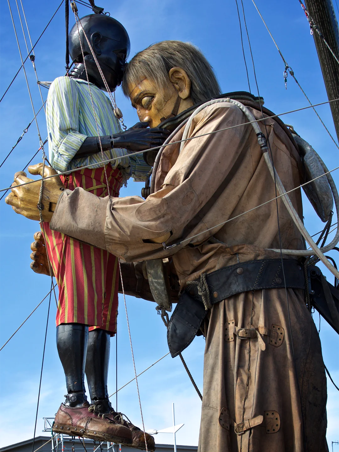 舞台上的木偶，是会呼吸的灵魂🎭