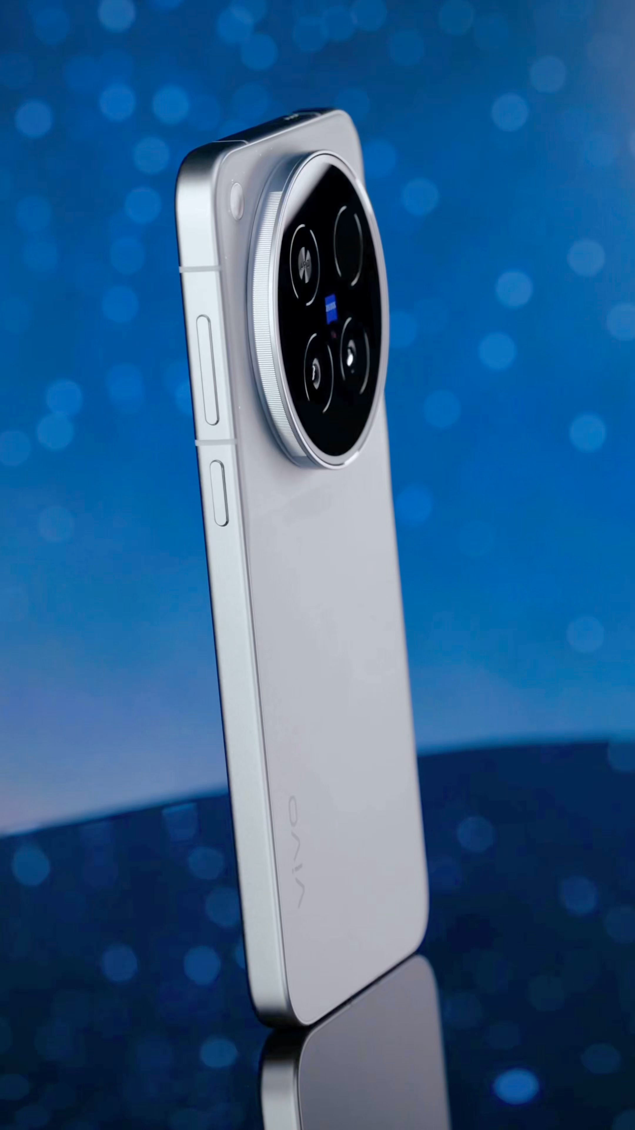 为 X500 Pro Max 实拍动态图赏

「大地回声」——沉稳，自有光芒✨ ​